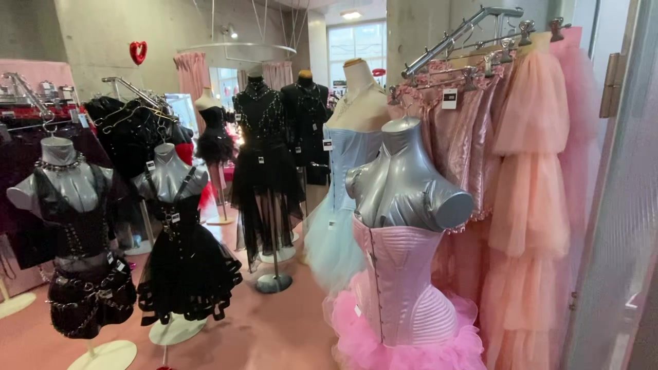 Iuliana shop interior